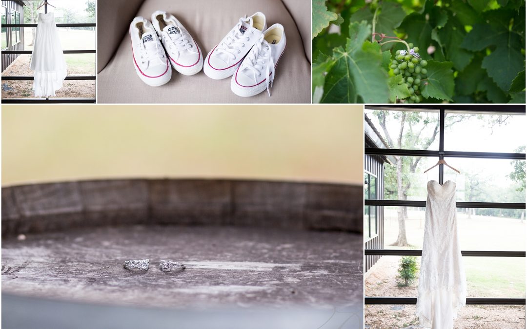 Misty & Brandi get Married {Lost Oak Winery, Burleson TX}