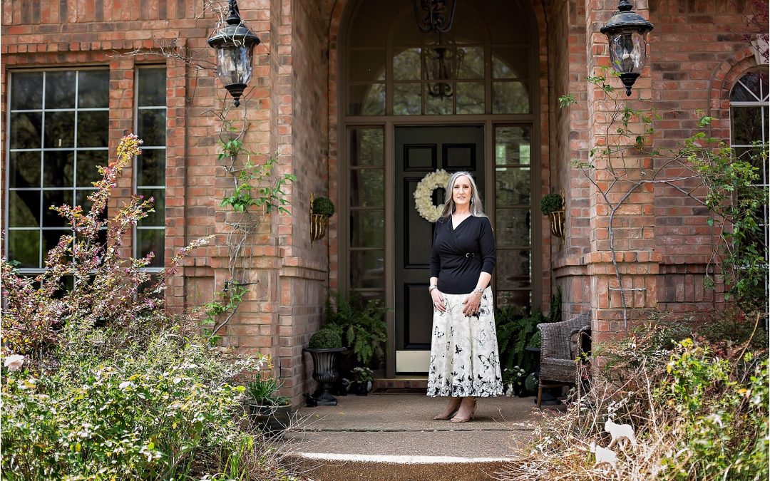 Colleyville Head Shot Photographer | Moira – Realtor